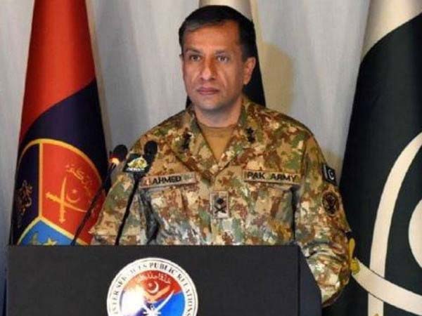 ڈی جی آئی ایس پی آر کی اسلام آباد یونیورسٹی میں خصوصی نشست، قومی سلامتی اور انفارمیشن وارفیئر پر گفتگو