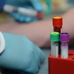 تونسہ ہسپتال میں ایچ آئی وی متاثرہ بچوں میں ایک ہی سرنج بار بار استعمال ہونے کا انکشاف، خفیہ ویڈیو نے پول کھول دی