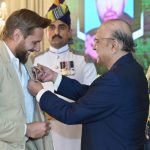 شاہد آفریدی کو ہلالِ امتیاز، اعزاز قوم کے نام کر دیا