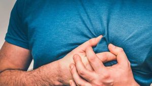 ایک حالیہ رپورٹ کے مطابق نوجوانوں میں Heart Attack کے کیسز میں تشویشناک حد تک اضافہ دیکھا جا رہا ہے۔ طبی ماہرین کا کہنا ہے کہ 40 سال سے کم عمر افراد میں ہارٹ اٹیک کی شرح 15 فیصد تک پہنچ چکی ہے، جو ایک سنگین صحت عامہ کا مسئلہ بنتی جا رہی ہے۔