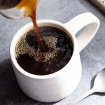 روزانہ کافی پینے سے جگر کی بیماریوں اور سرطان کا خطرہ کم ہو سکتا ہے، نئی تحقیق