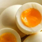 تحقیق: انڈے کی زردی اور سرخ گوشت دل کی خطرناک بے قاعدہ دھڑکن کے خطرے سے منسلک